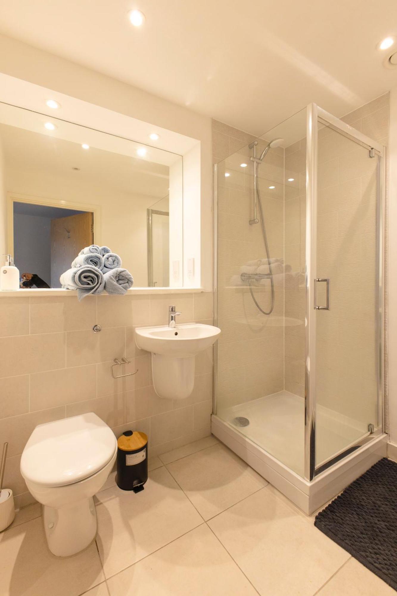 Quayside Penthouse 2 Bedroom Ensuite Near Media City & Manchester United Exterior foto
